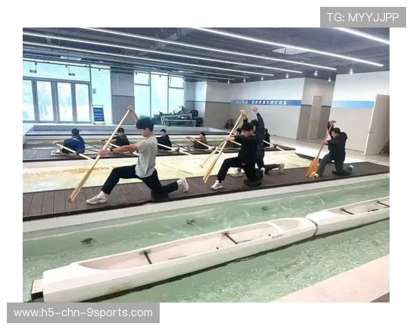 国家游泳队冬训着重耐力与速度转换能力提升专项实力取得明显成效
